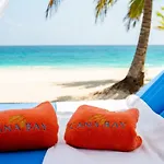 Coral House Suites