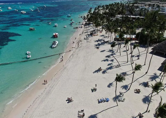 Rooftop Pool Suites Sol Caribe Close To The Beach