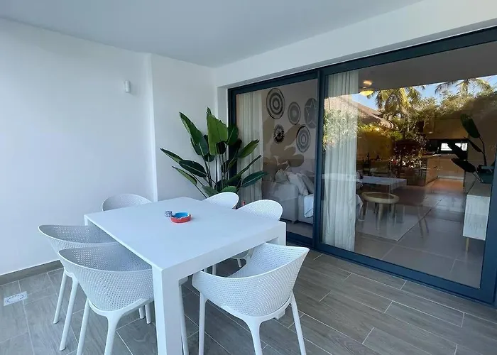 Tropical Caribbean Space With 2 Bedrooms C3