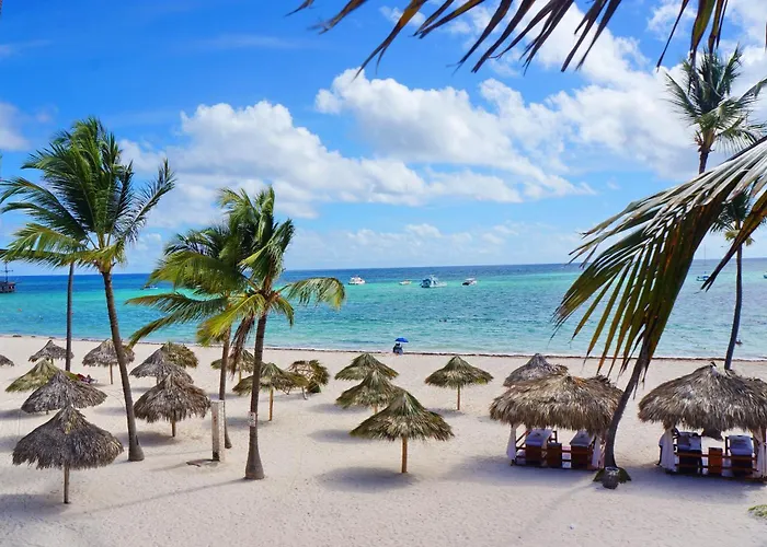 Beach Condo Hotel With Villas & Private Apartments Wifi Bbq Beach Club & Spa