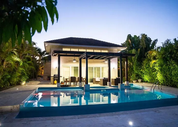 Private Punta Cana Villa With Pool & Golf View