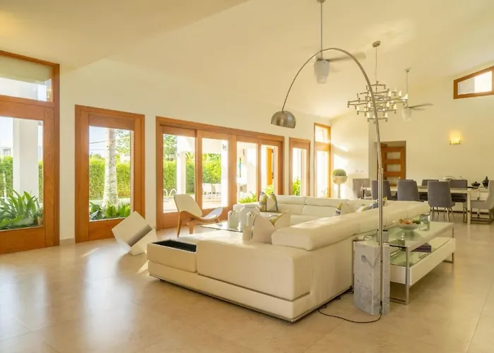 The Palms Villa