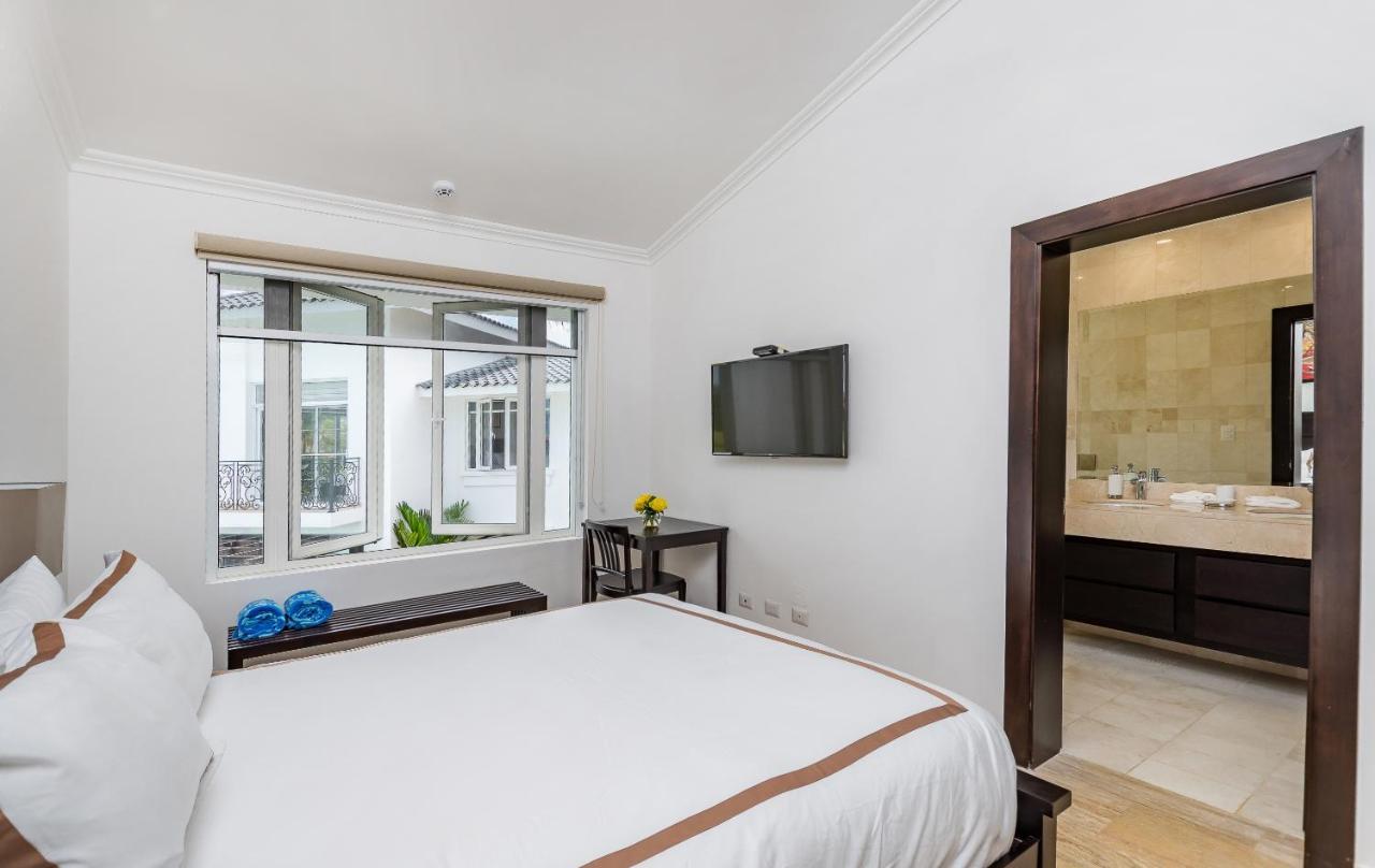 Amazing Private With Chef And Maids Villa *