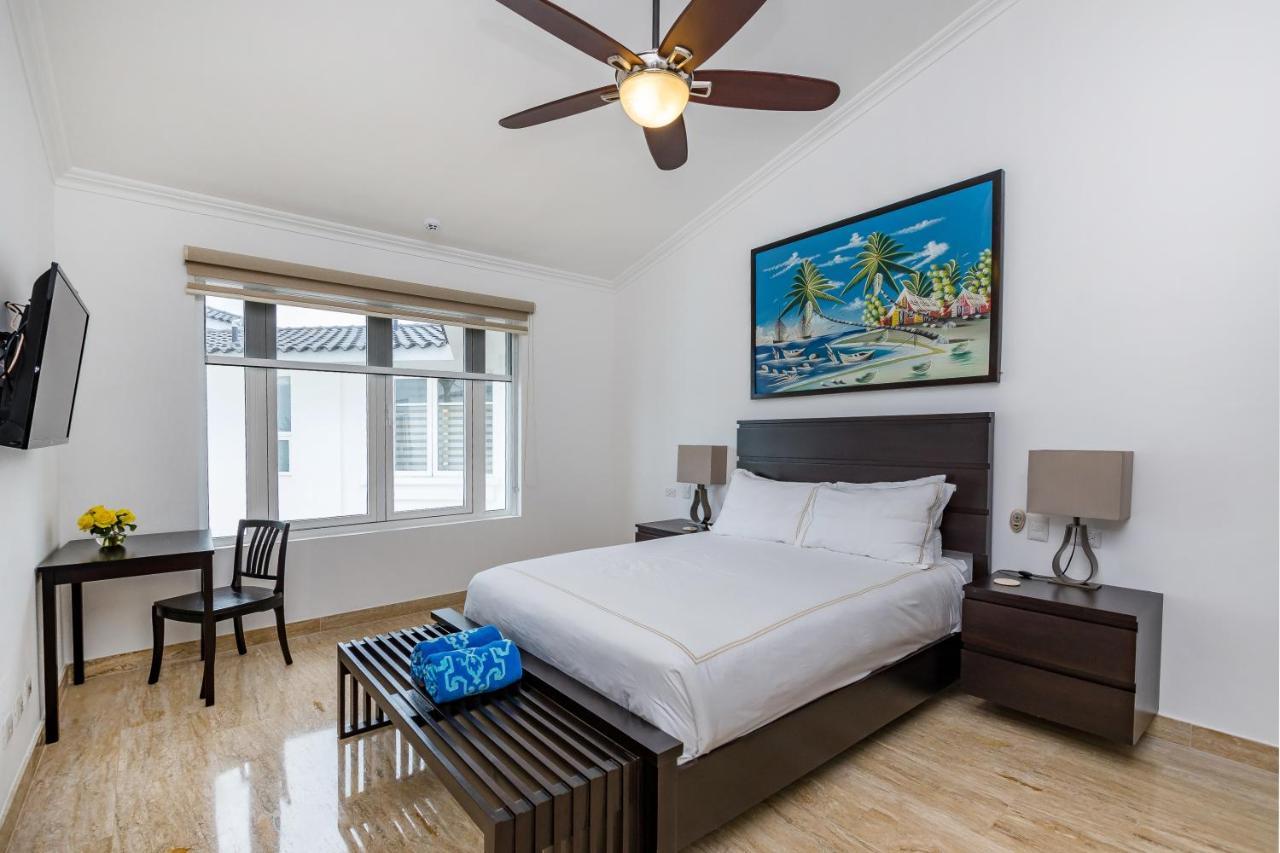 Amazing Private With Chef And Maids Villa *