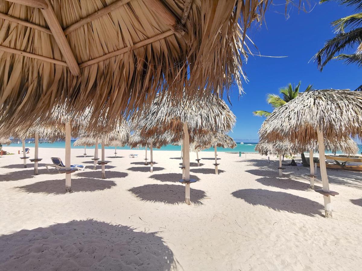 Ocean View 4 Guests Bavaro Beach Wifi Kitchen Parking Villa