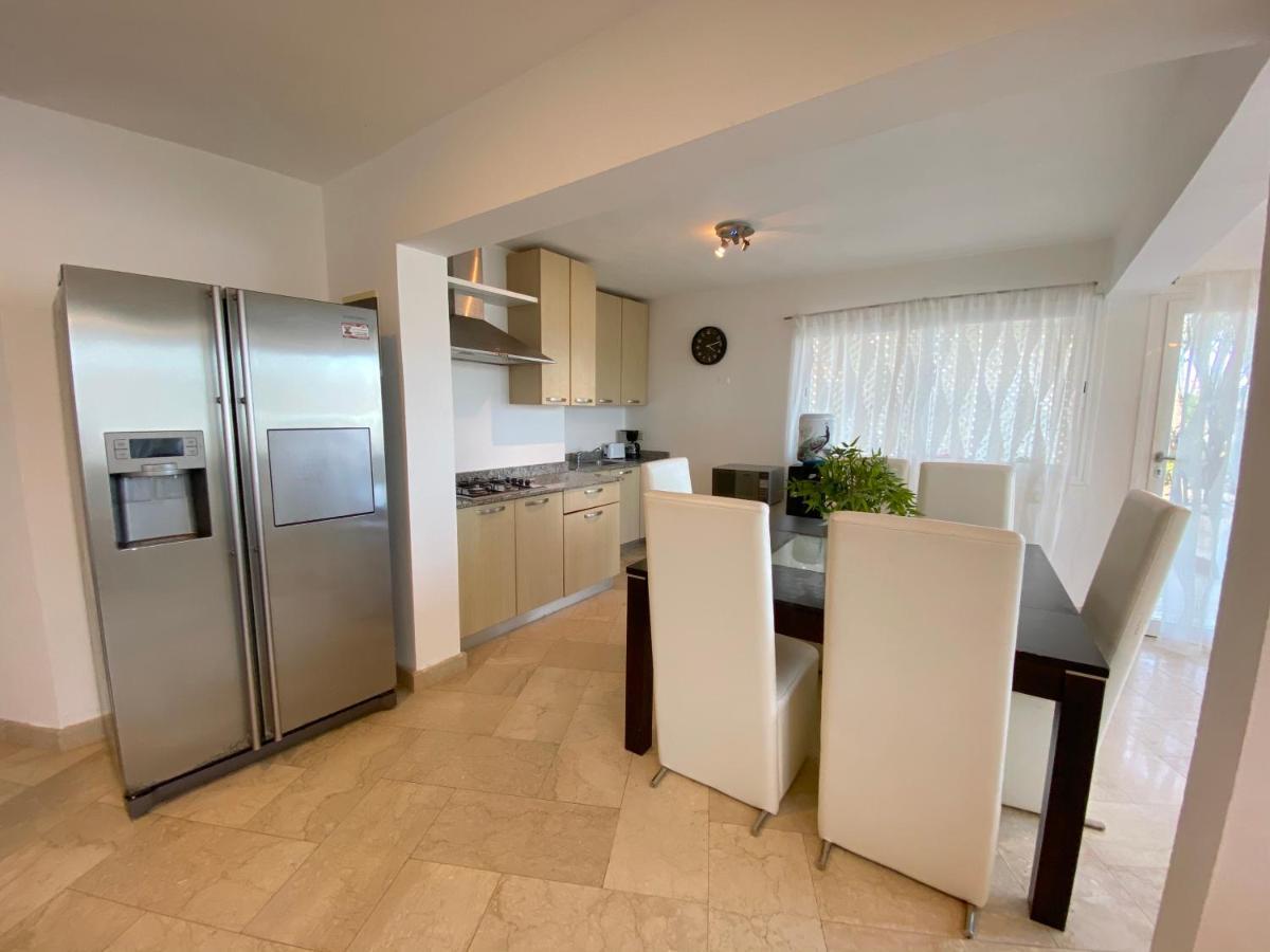 Deluxe Beach Front Playa Los Corales Apartamento *