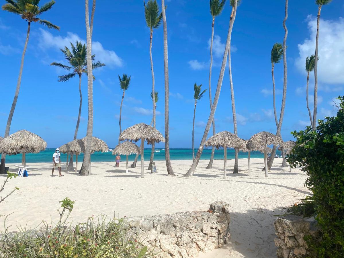 Apartamento Deluxe Beach Front Playa Los Corales Punta Cana