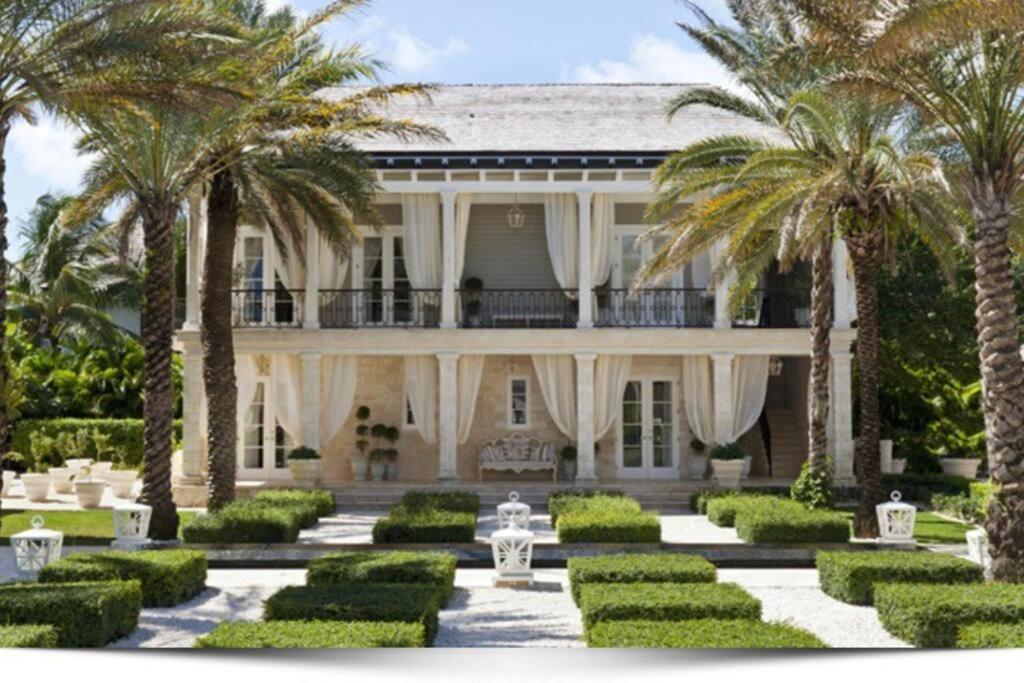 Luxury 9-bedroom Ocean And Golf Front Mansion With Full Service Staff In Exclusive Villa Punta Cana