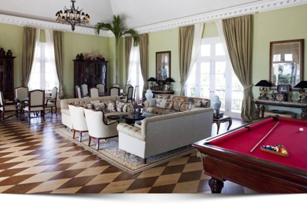 Luxury 9-bedroom Ocean And Golf Front Mansion With Full Service Staff In Exclusive