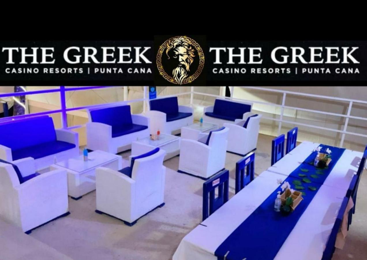 Hotel The Greek