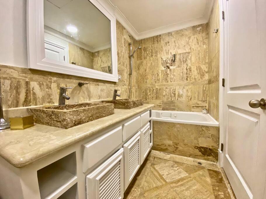 Stylish Lux Aquamarina Cap Cana Apartamento *