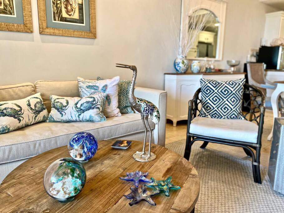 Stylish Lux Aquamarina Cap Cana Apartamento
