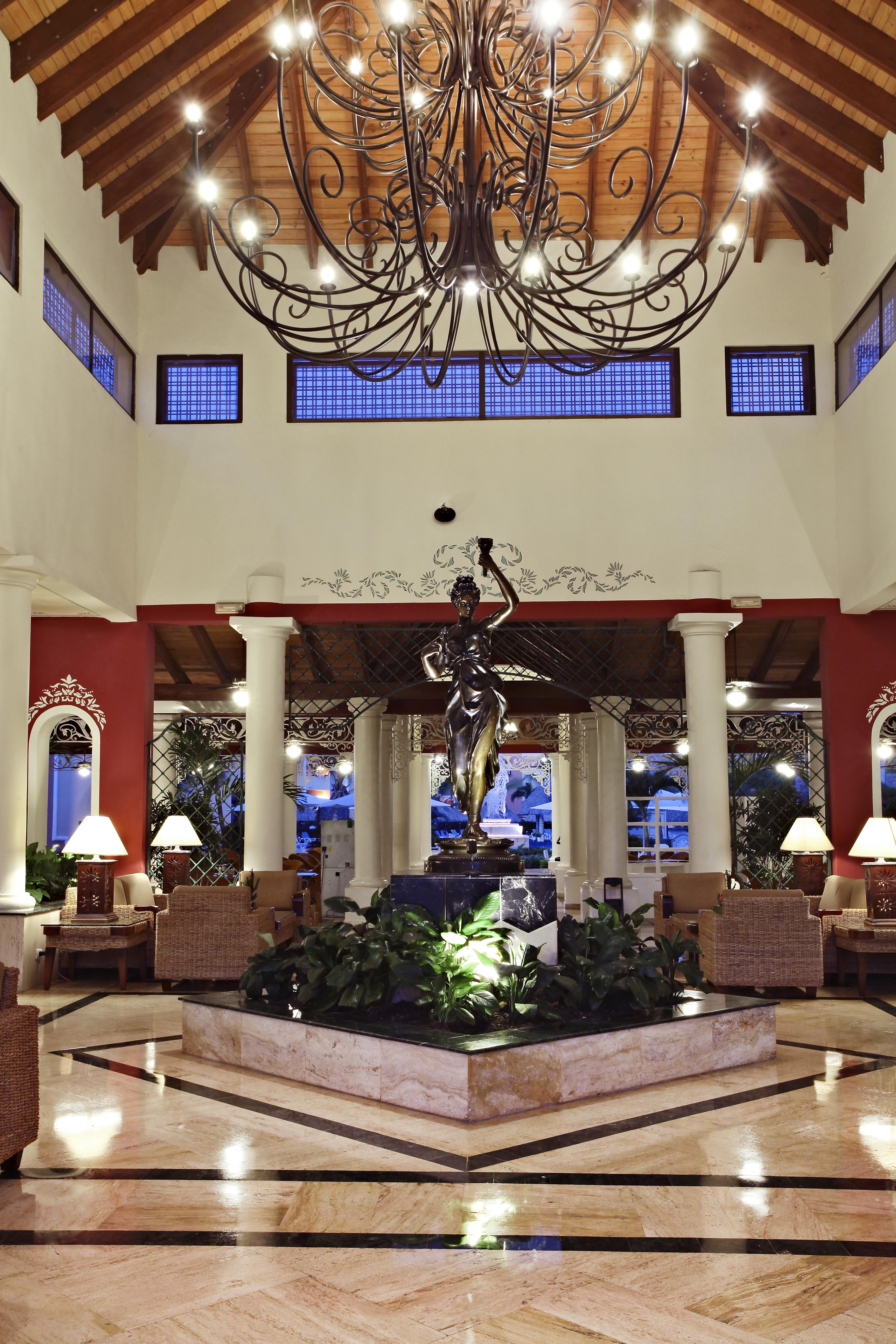 Bahia Principe Grand Turquesa - Resort 5*
