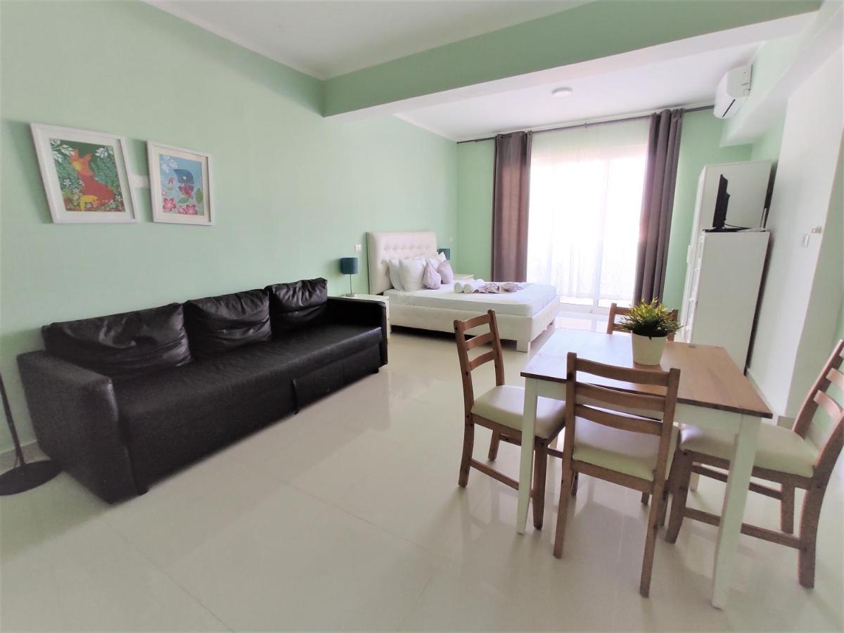 Apartahotel Superior Studio With Beach Access 4*