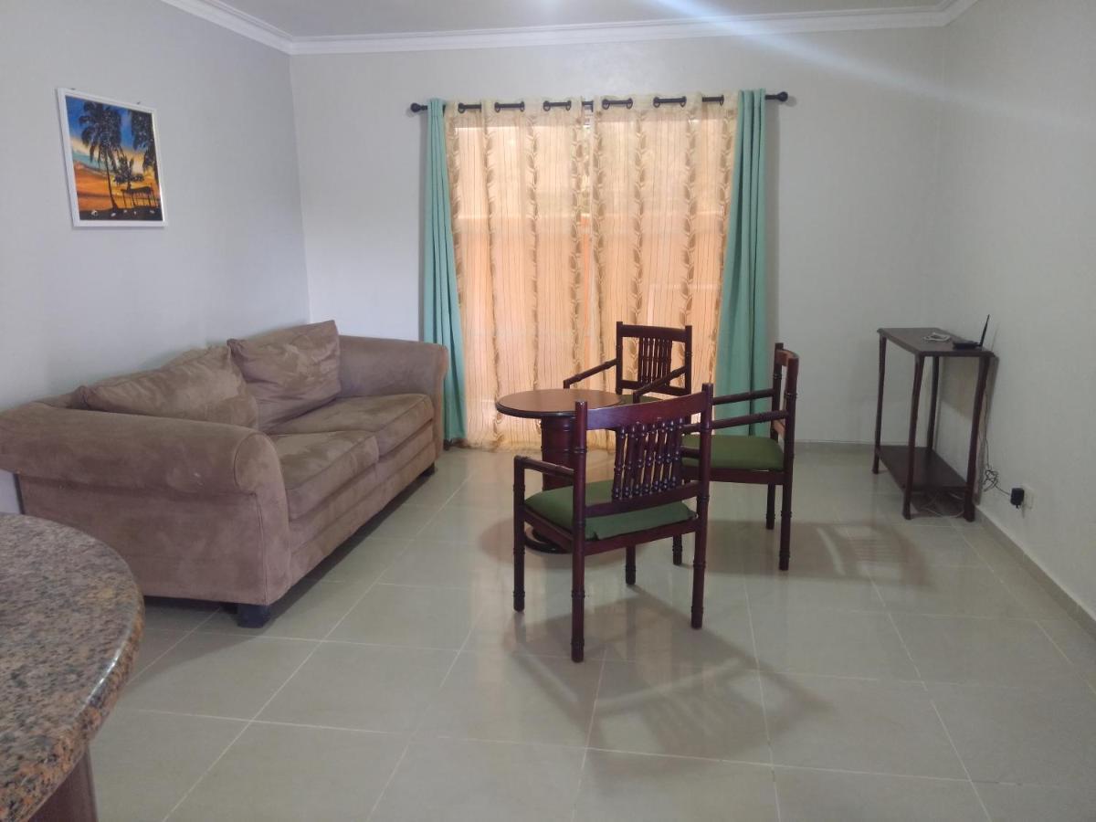 M & L Shared Homestay