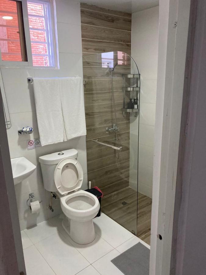 Apartamento Lovely 10 Mins Away From Airport *