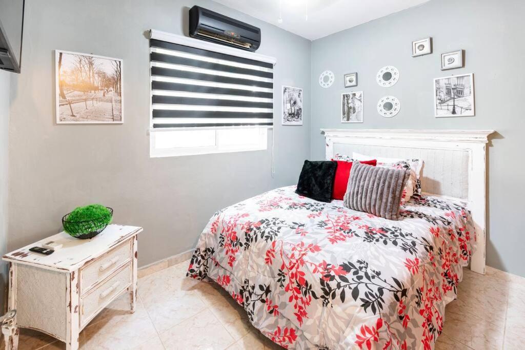 Hermosa #2 In The Heart Of Apartamento