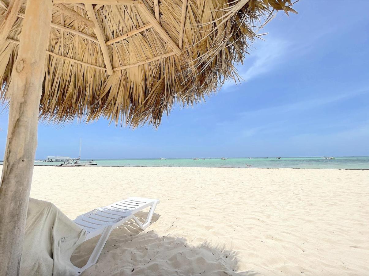 Bavaro Los Corales Sol Caribe Studio Deluxe Wifi Parking Beach Club & 5* Punta Cana
