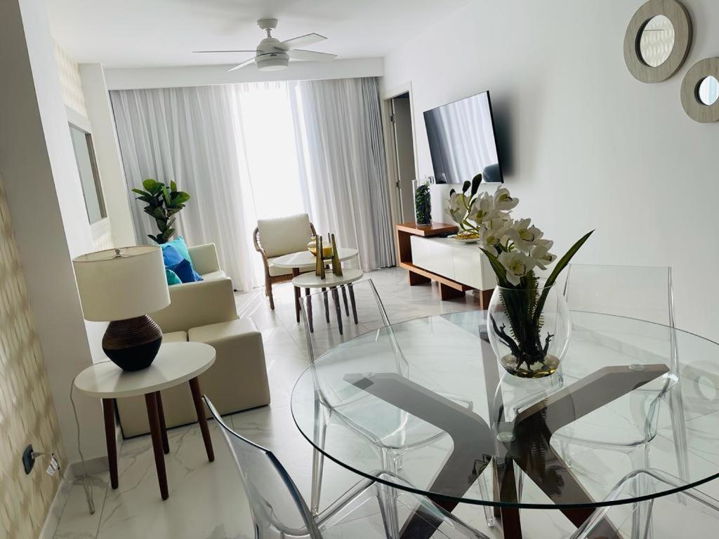 Beach, Golf, Casino,jacuzzi & Pool Penthouse In Hard Rock, Area, Cana Rock Star Apartamento