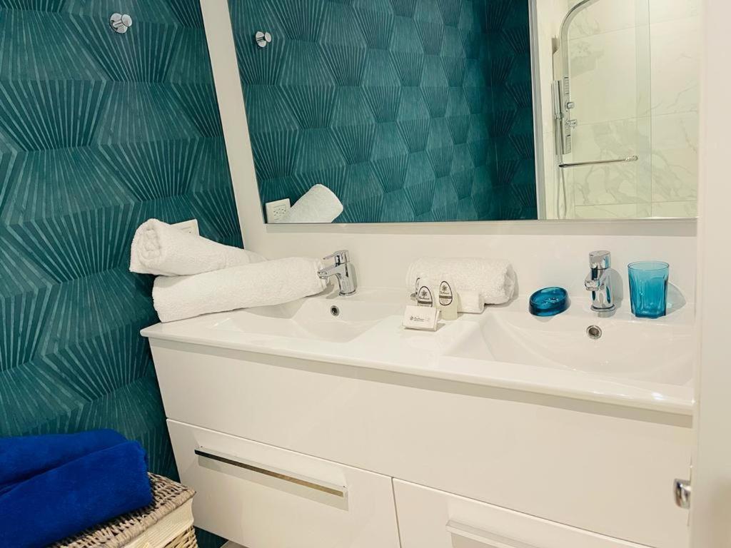 Beach, Golf, Casino,jacuzzi & Pool Penthouse In Hard Rock, Area, Cana Rock Star *