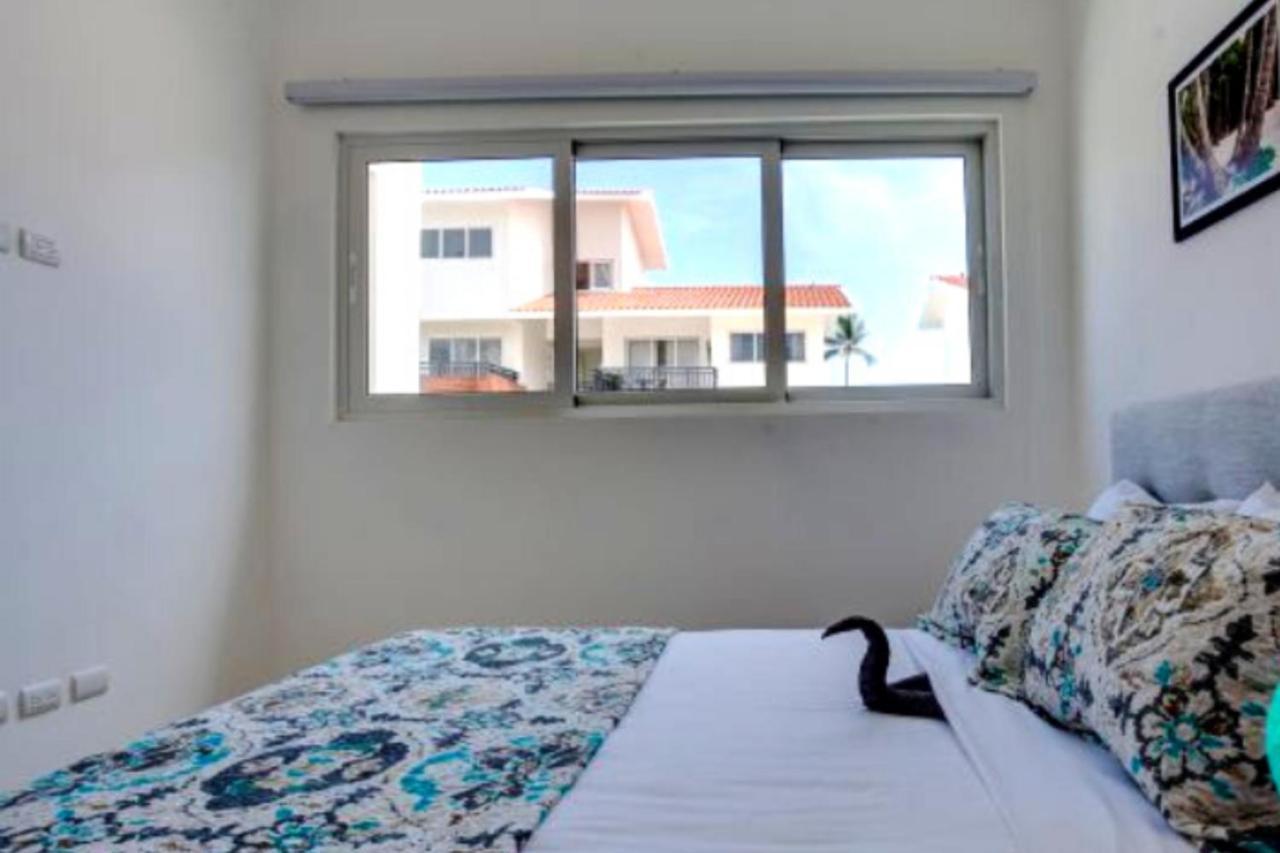 Vacacional Con Piscina Familias En *
