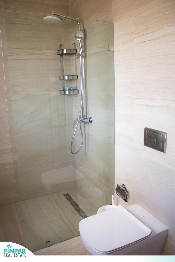 Deluxe Condo/1br-1bt/close To Beach/pool View *
