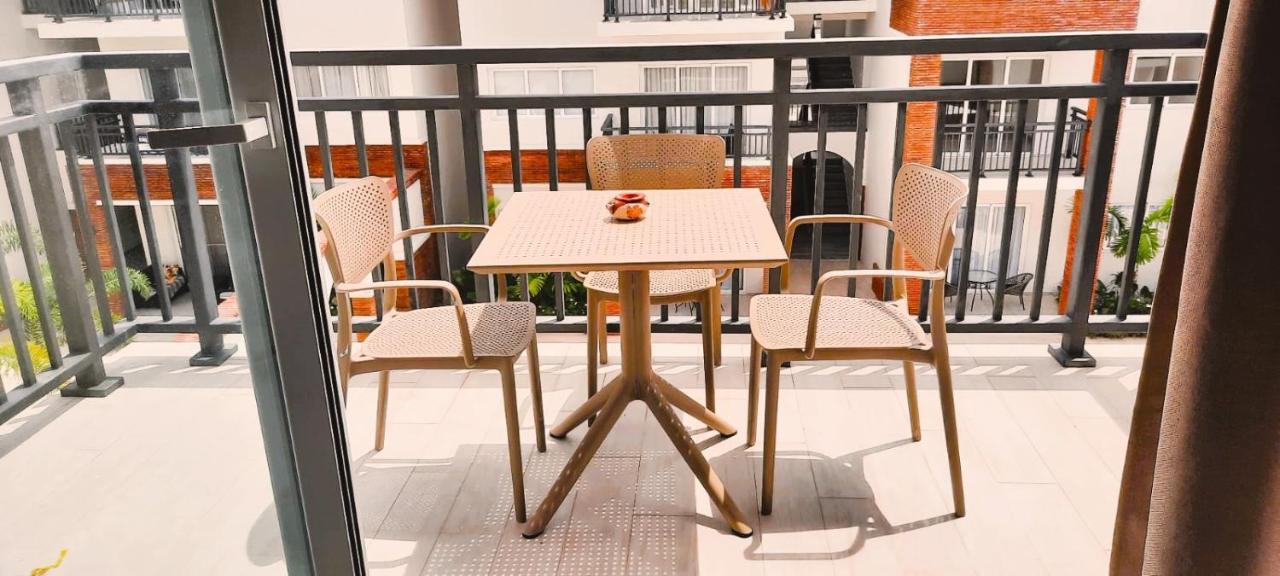 Deluxe Condo/1br-1bt/close To Beach/pool View Apartamento