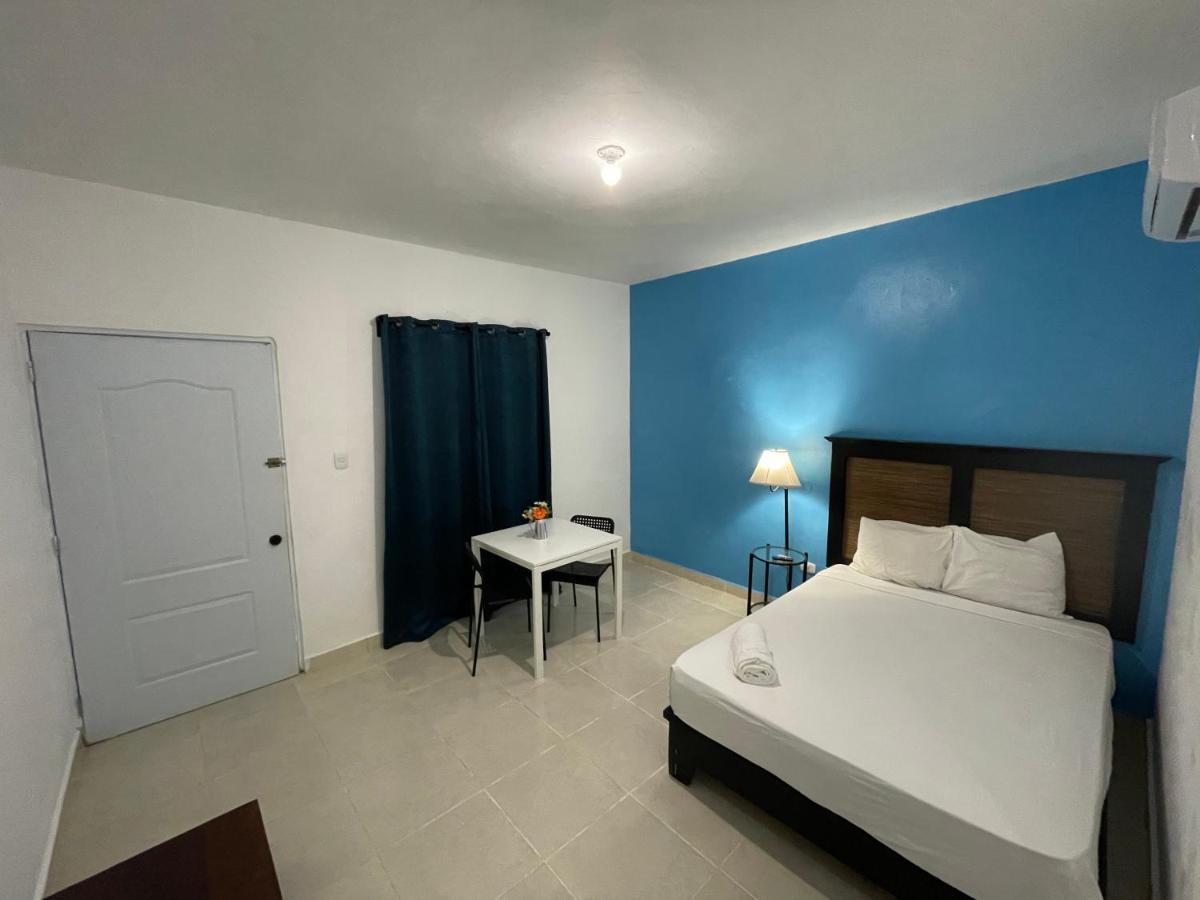 Blue Nightaparta Apartahotel *