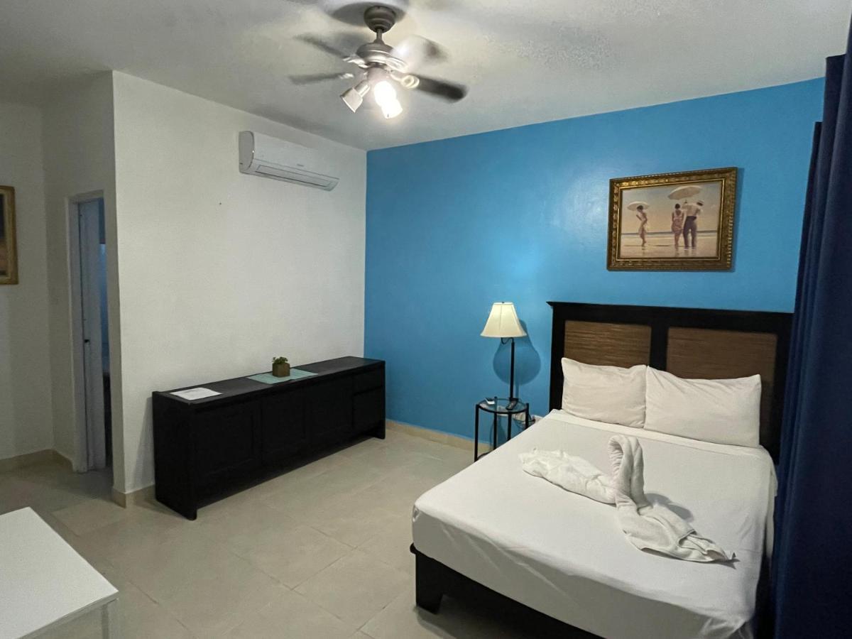 Blue Nightaparta Apartahotel Punta Cana
