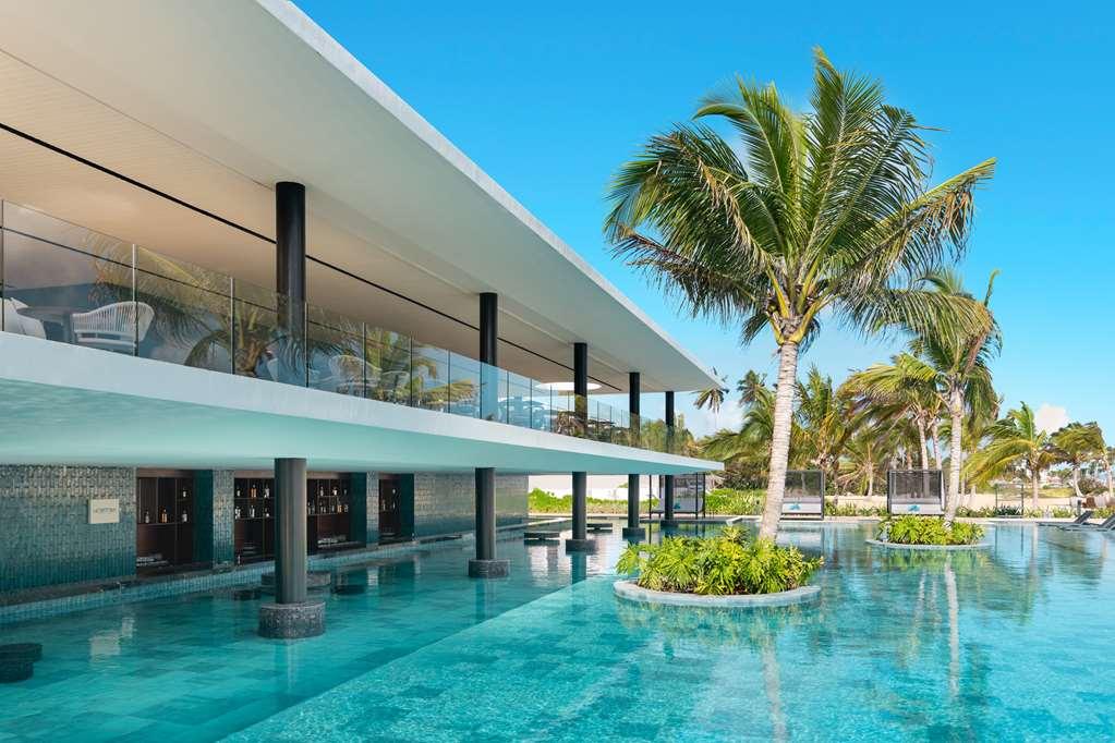 Hotel Live Aqua