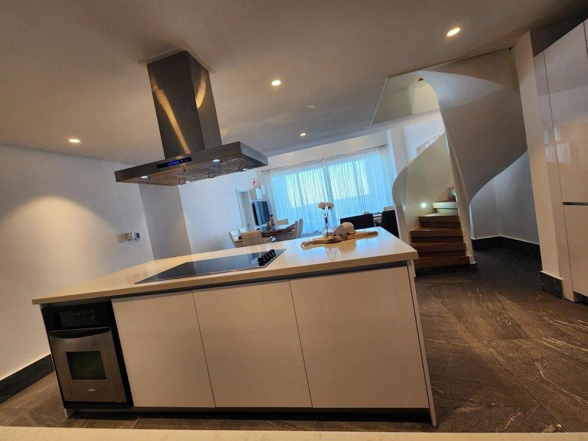Apartamento Exclusivos Con Vista A La Playa En Aquamarina, Cap Cana *