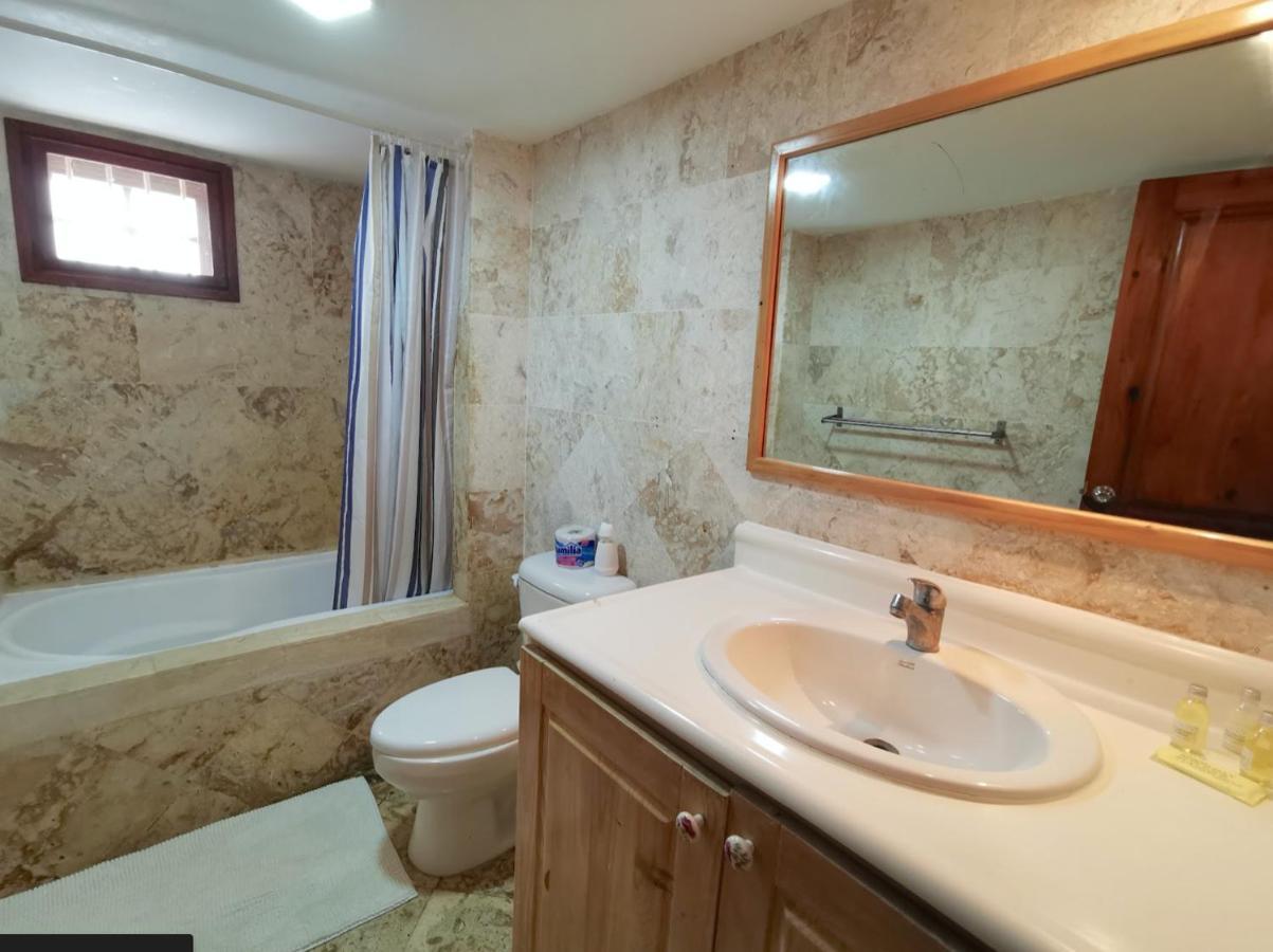 Tropicana Suites Deluxe Club And Pool - Playa Corales