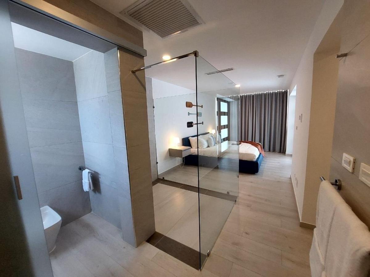 Apartamento Seaside Luxury 1bdr Paseo Playa Coral D-306 *