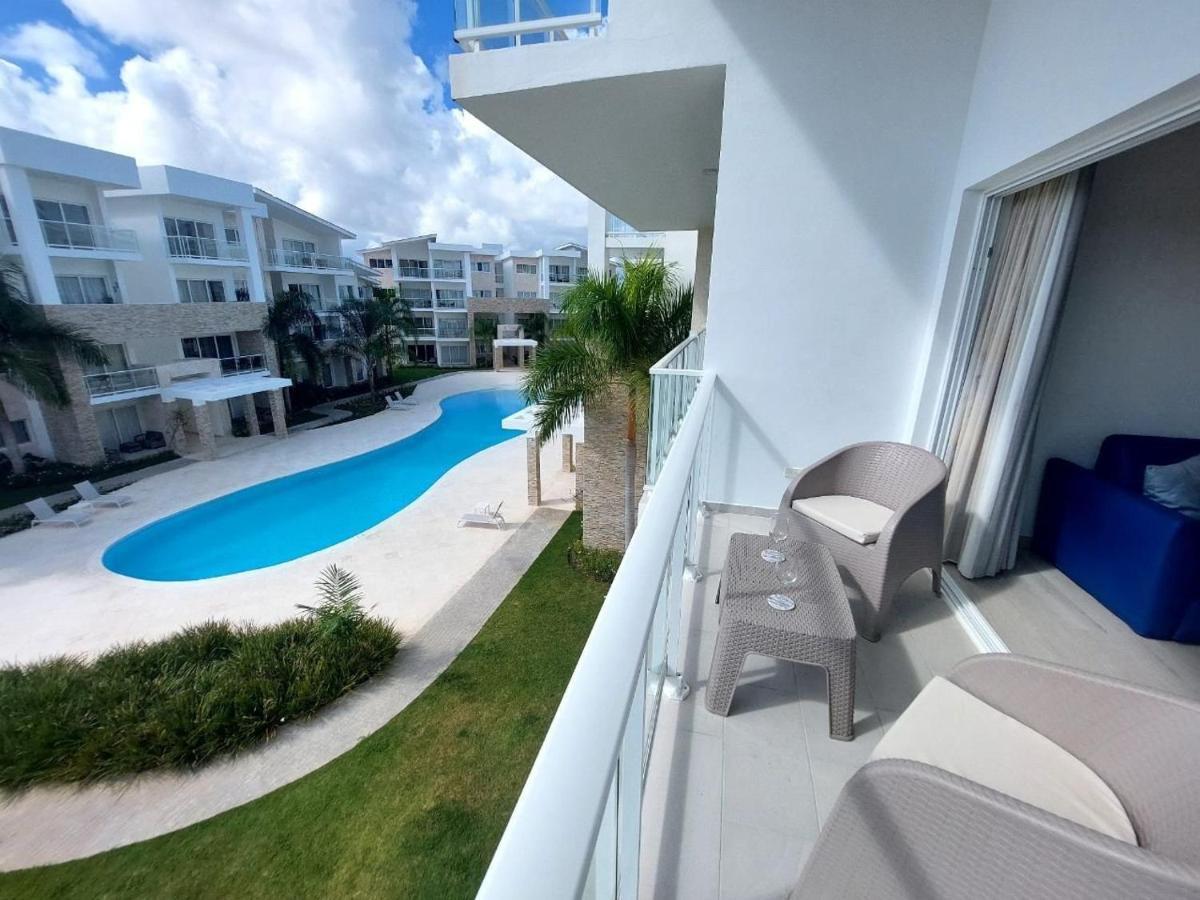 Seaside Luxury 1bdr Paseo Playa Coral D-306
