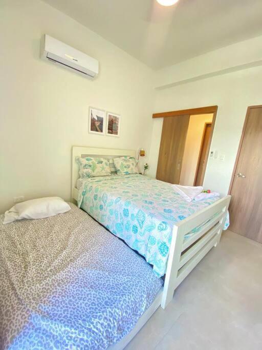 Villa En Punta Cana, Pilier