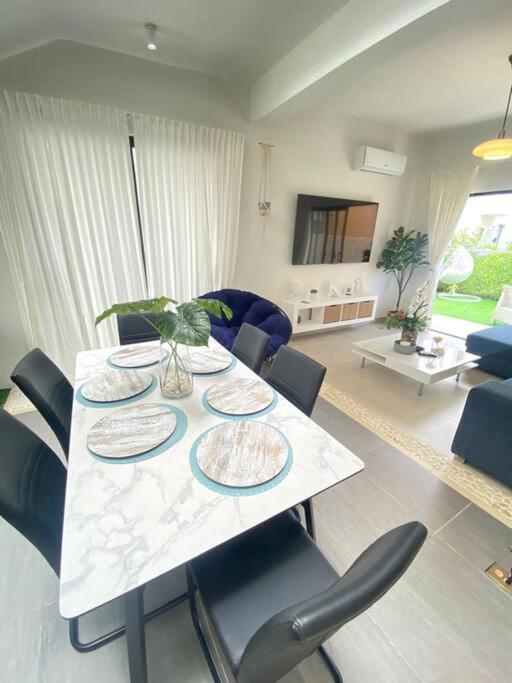 En Punta Cana, Pilier Villa Punta Cana