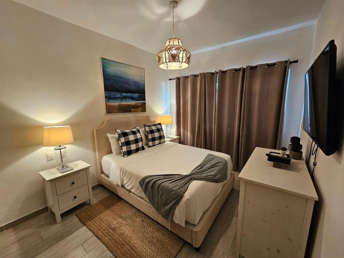 Awesome Location 1bdr In The Heart Of Corales Apartamento *