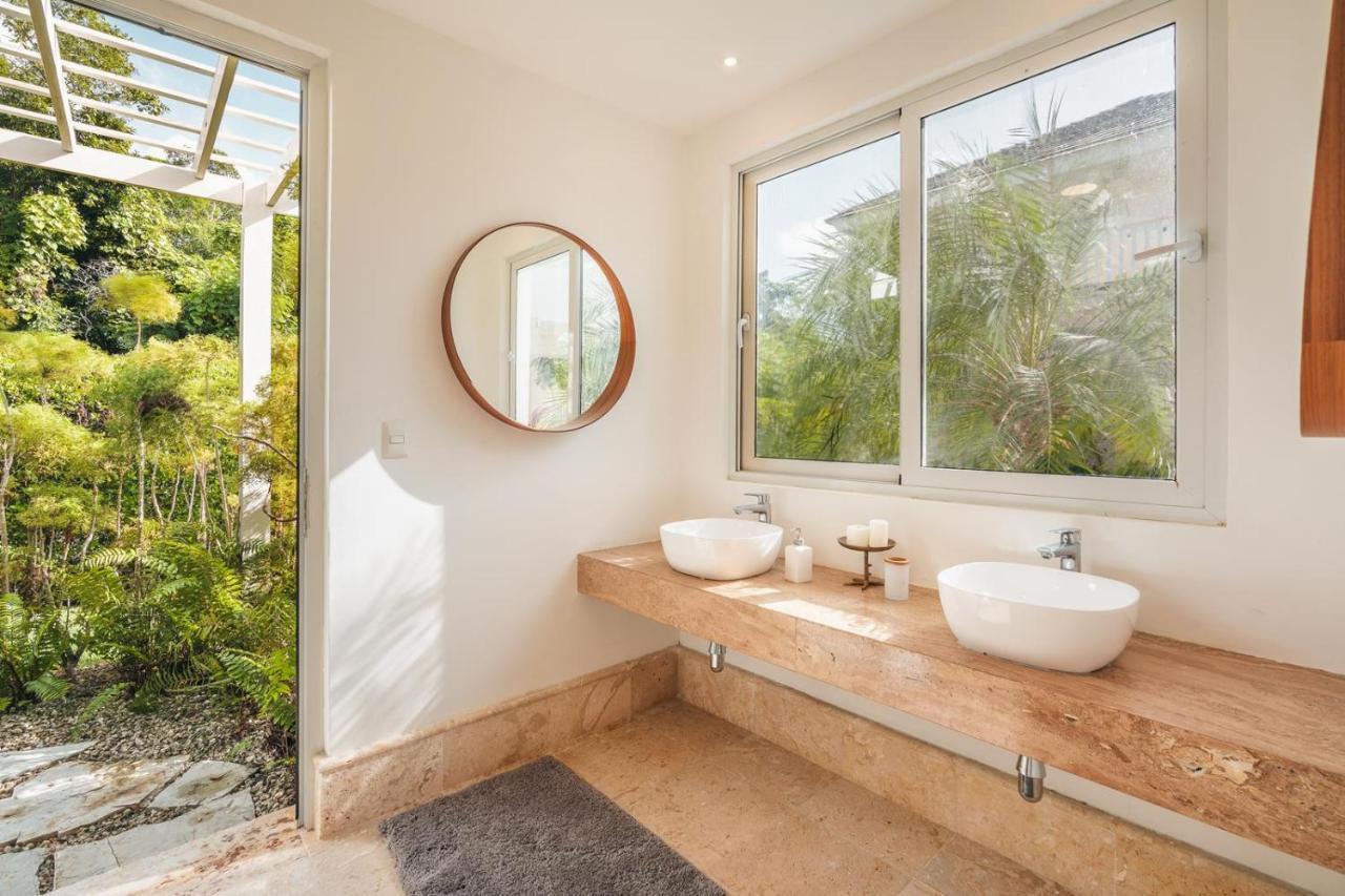 Wonderful 4br With Maid At Villa