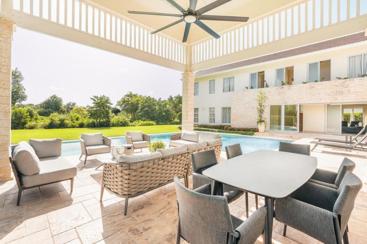 Wonderful 4br With Maid At Villa