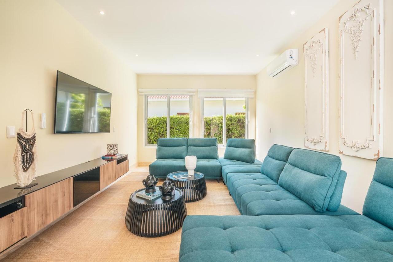 Wonderful 4br With Maid At *