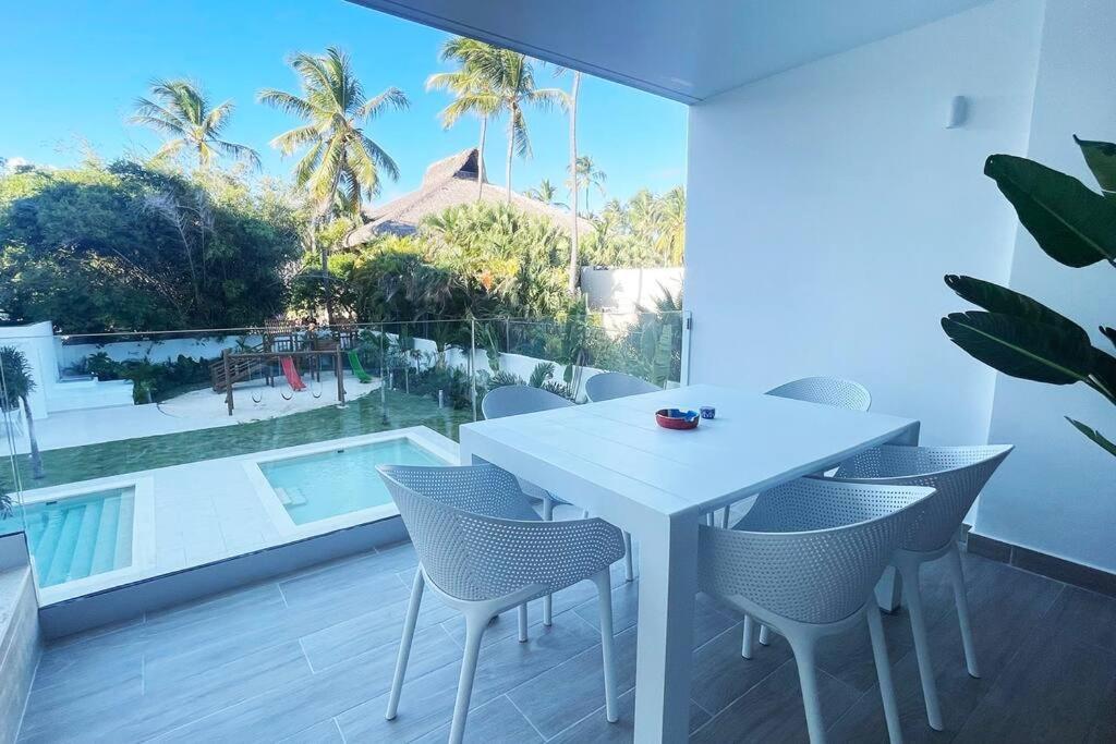 Tropical Deluxe 2 Bedroom Unit With Jacuzzi * Punta Cana