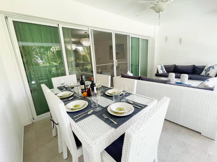 Charming 2 Bedroom With Pool Apartamento *