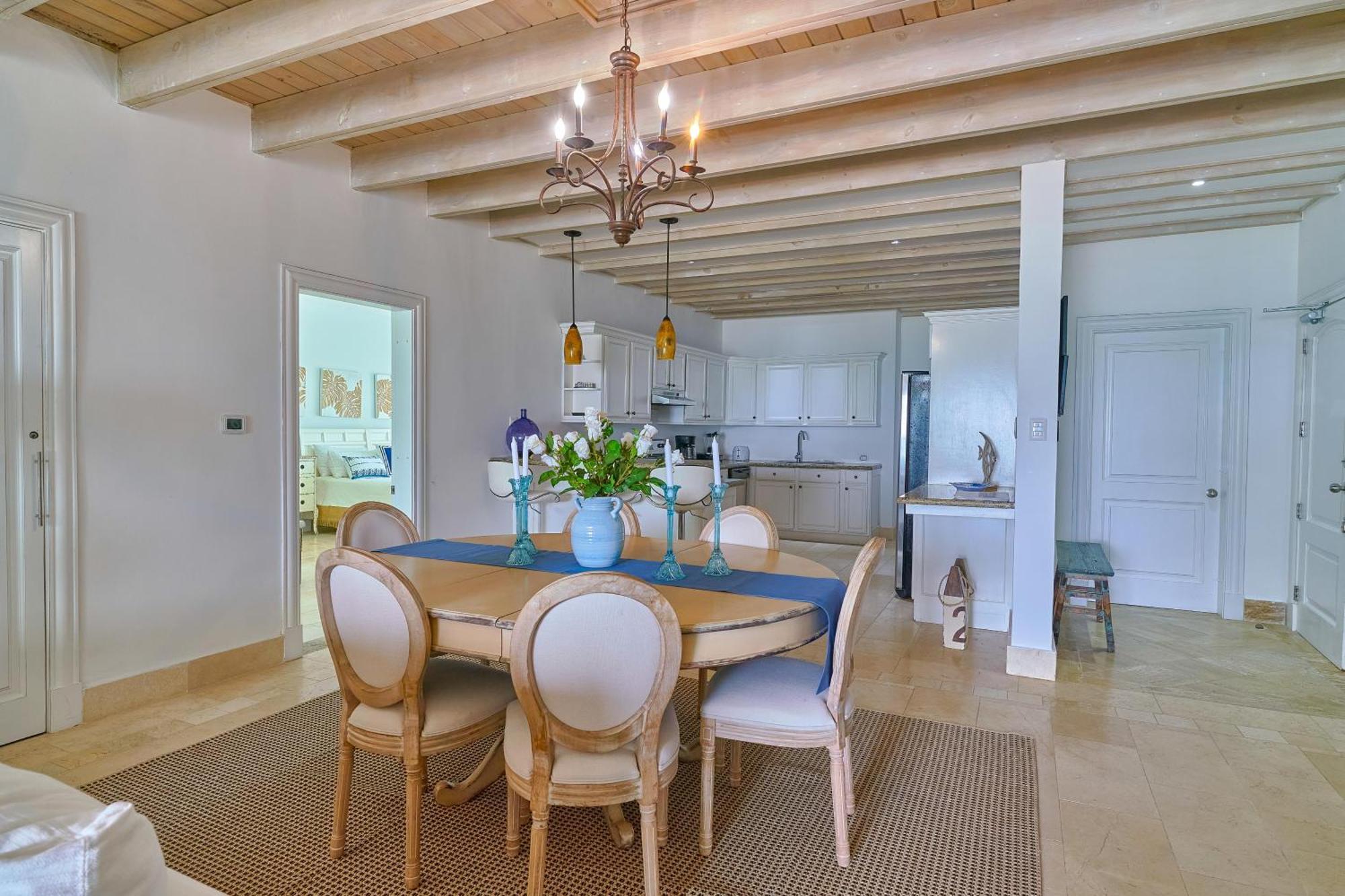 Stunning Beachfront Pent-house At Cap Cana, Apartamento *