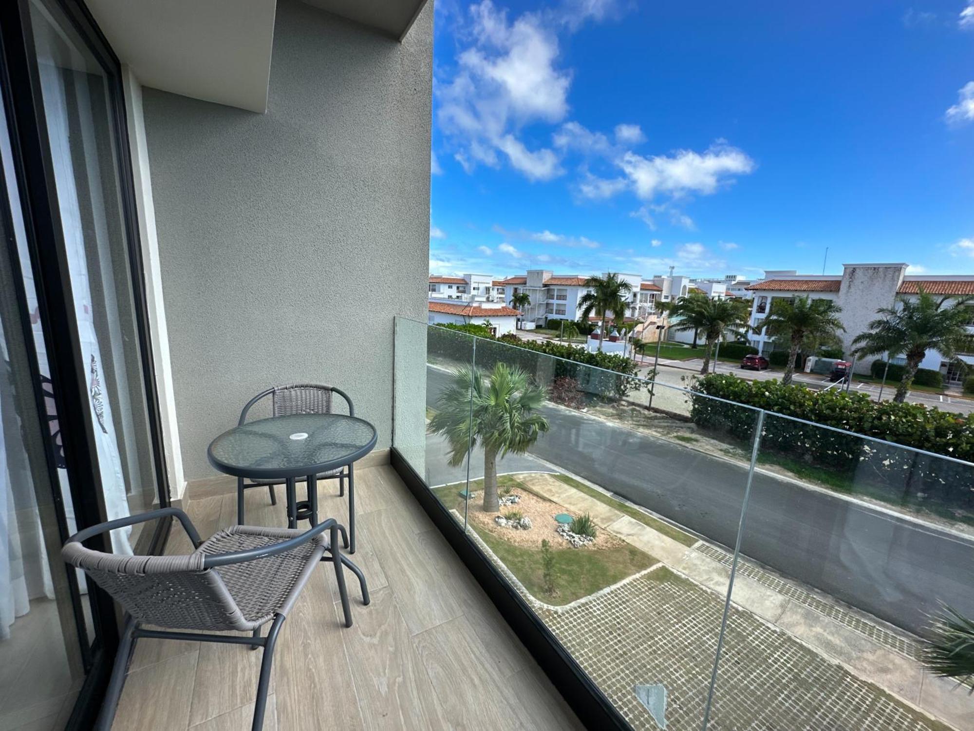 Apartamento Condominio De Lujo Coral En Canamar Cap Cana *