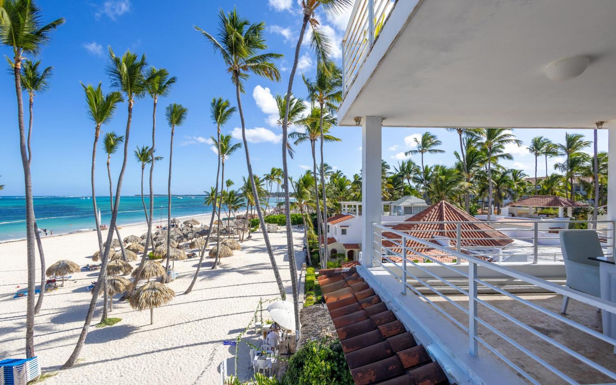 Apartamento Beachfront For Rent - Ocean View, Private Terrace, And Bbq