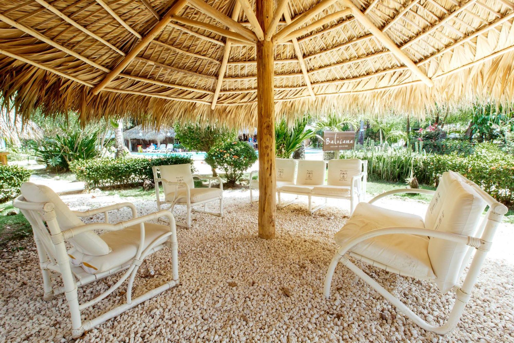 Aventura Village Corales And Hotel Punta Cana