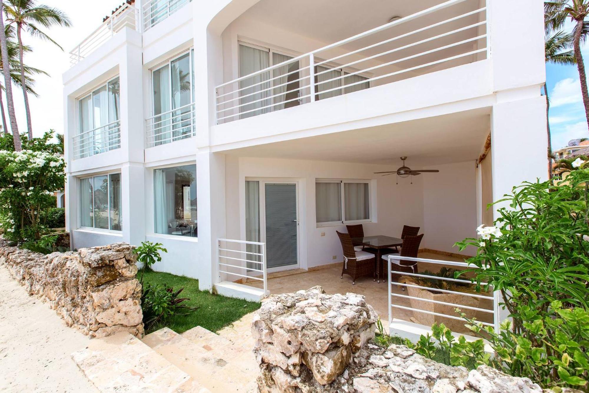 Coral Villas Private And *