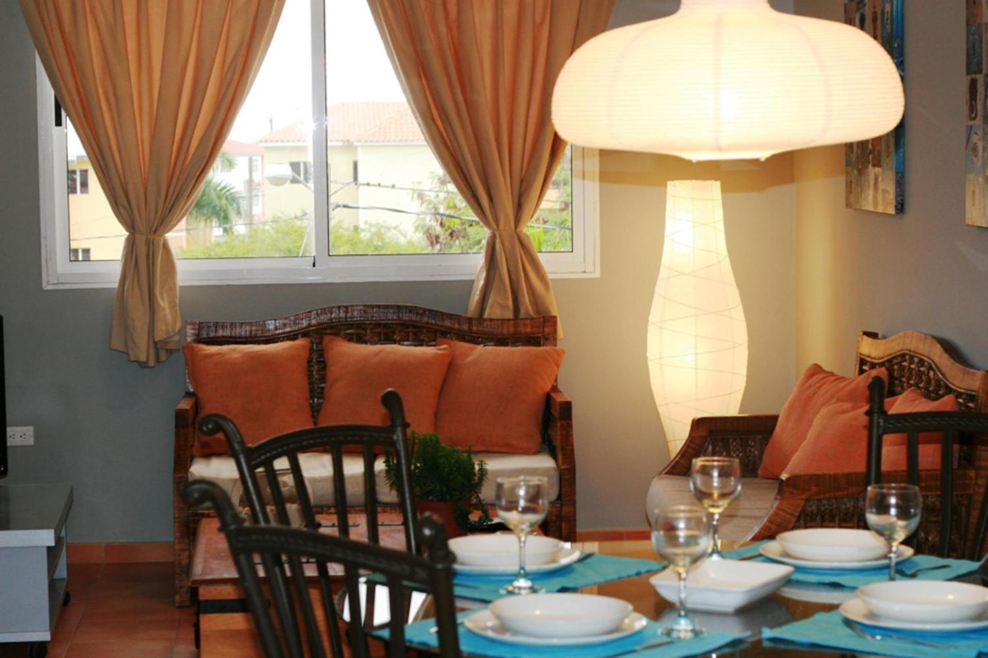 Stunning 1-bed Pool View In