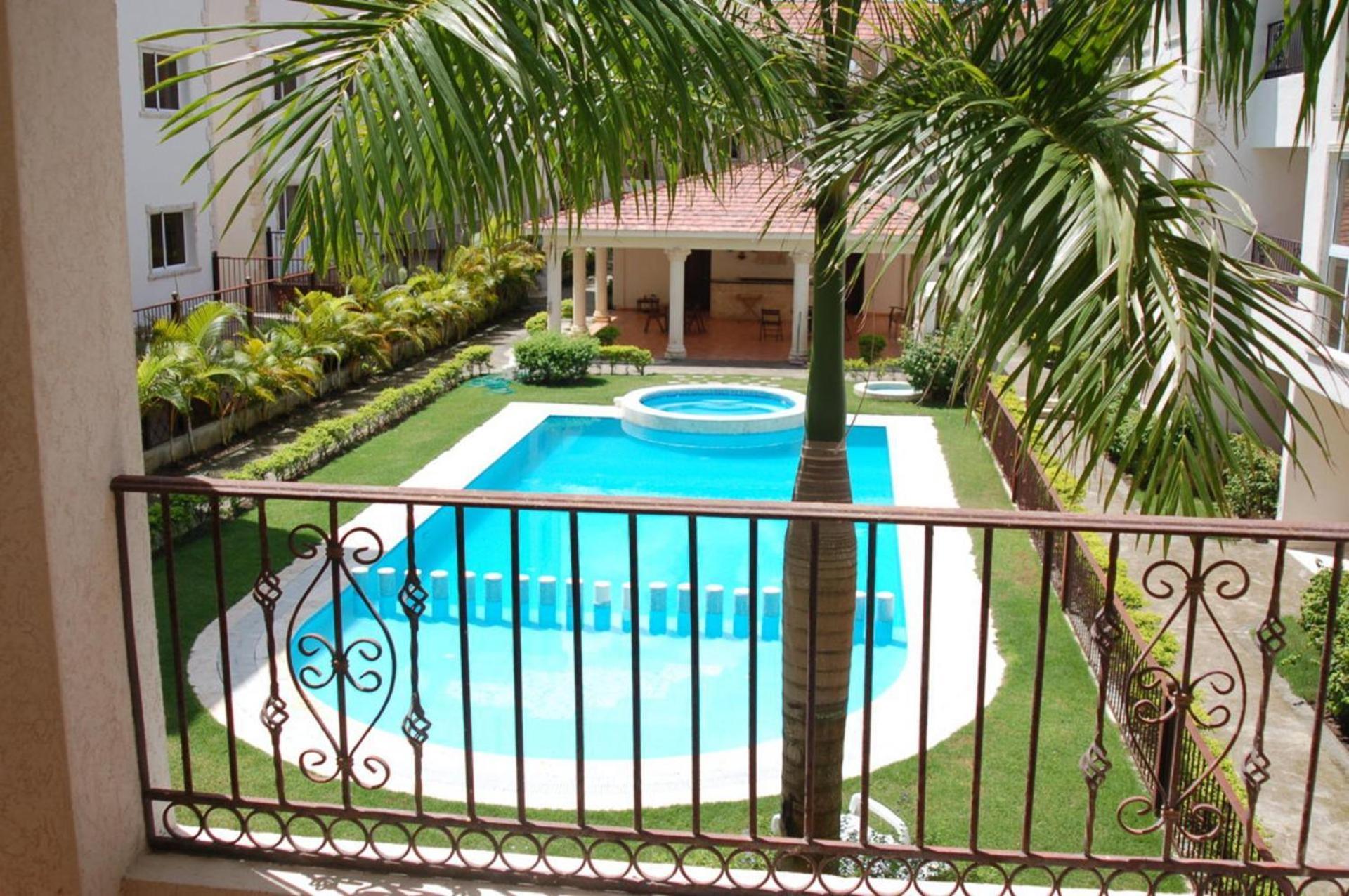 Stunning 1-bed Pool View In