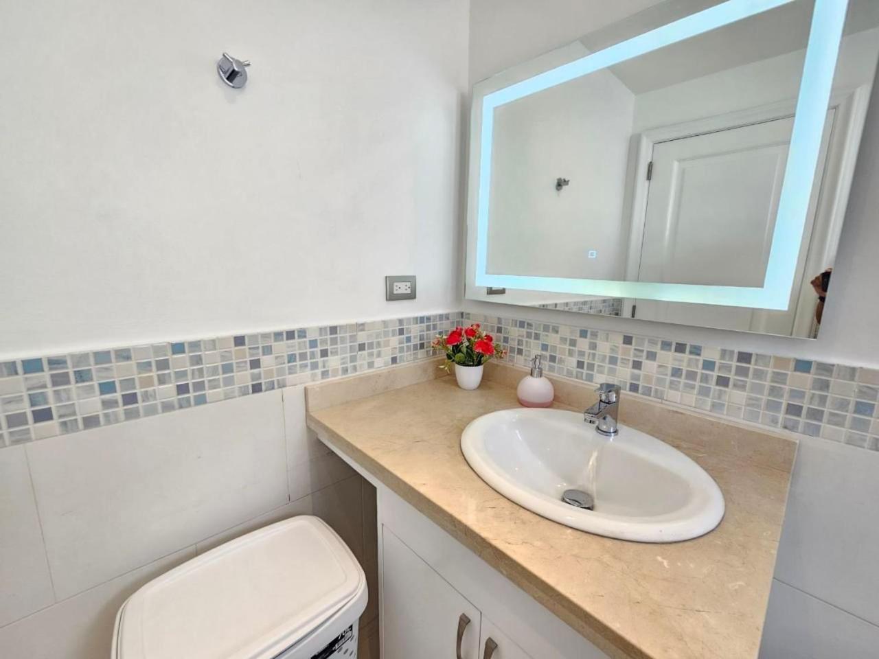 2bdr Access At Playa Turquesa Corales Pc Apartamento *